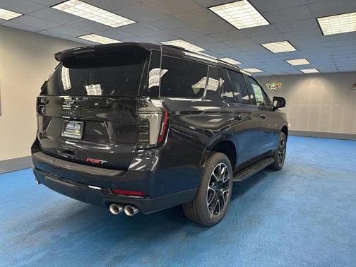 2026 Chevrolet Tahoe 4WD RST