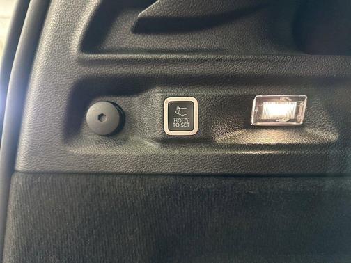 2023 Jeep Grand Cherokee L Summit Reserve