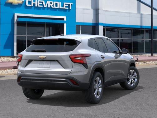 Sterling Gray Metallic 2026 Chevrolet Trax LS
