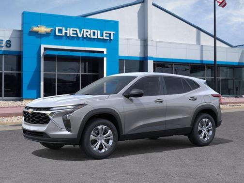 Sterling Gray Metallic 2026 Chevrolet Trax LS