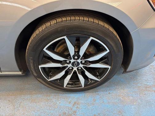 2023 Chevrolet Malibu FWD RS