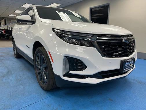 2022 Chevrolet Equinox FWD RS