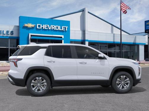 Summit White 2026 Chevrolet Equinox 1LT