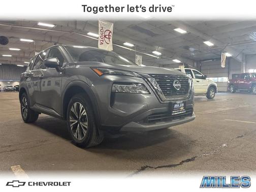 2023 Nissan Rogue SV