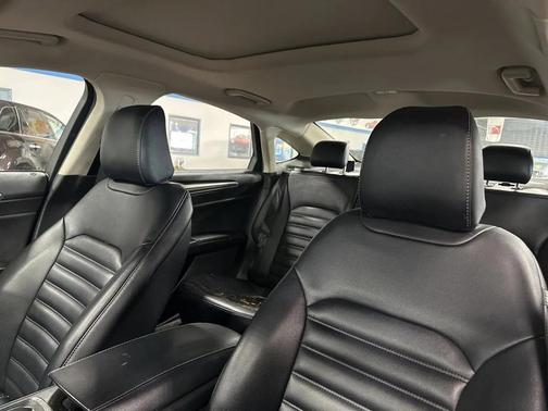 2020 Ford Fusion SEL