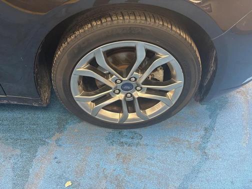 2020 Ford Fusion SEL