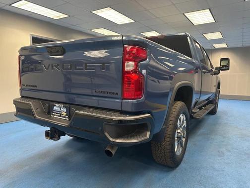 2024 Chevrolet Silverado 2500 Custom
