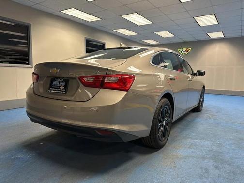 2025 Chevrolet Malibu FWD 1LT