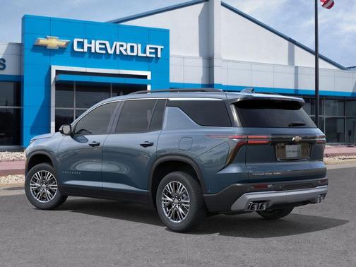Lakeshore Blue Metallic 2026 Chevrolet Traverse LT