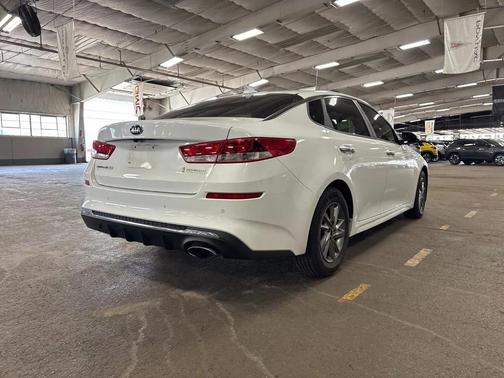 2019 Kia Optima LX