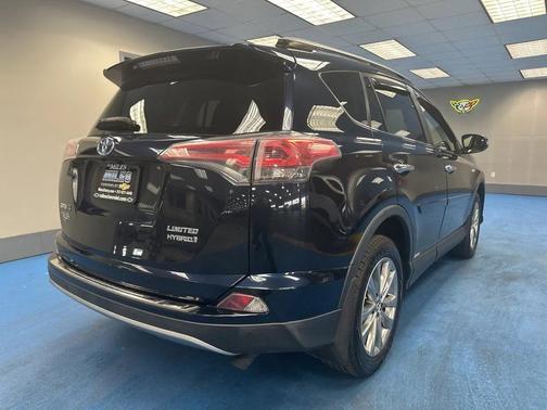 2017 Toyota RAV4 Hybrid Limited