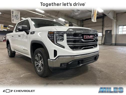 2025 GMC Sierra 1500 SLT