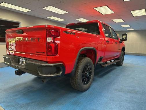 2026 Chevrolet Silverado 2500 Custom
