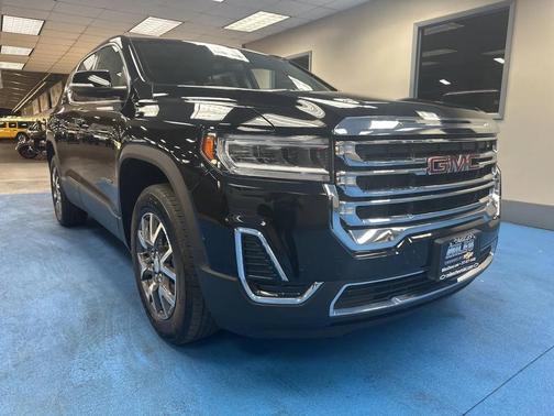 2023 GMC Acadia FWD SLE