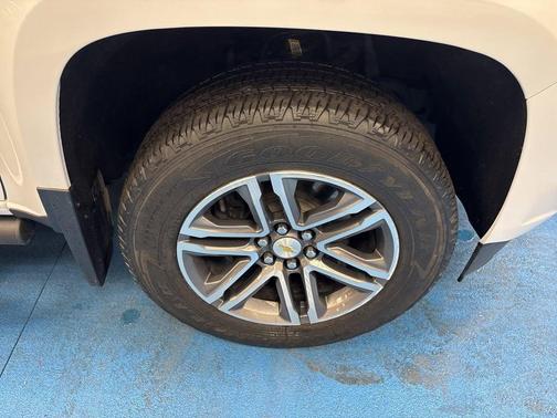 Summit White 2021 Chevrolet Colorado WT