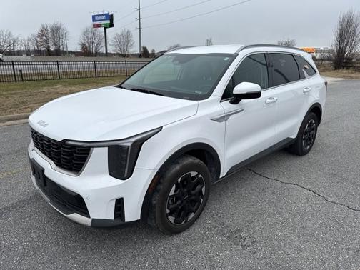 2024 Kia Sorento S