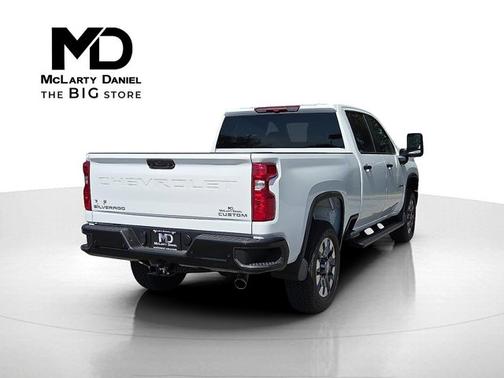 2025 Chevrolet Silverado 2500 Custom