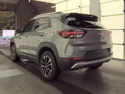 Sterling Gray Metallic 2025 Chevrolet Trailblazer LT