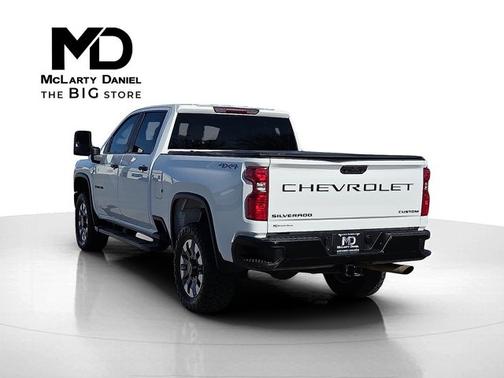 2022 Chevrolet Silverado 2500 Custom