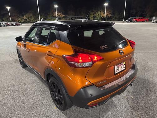 2020 Nissan Kicks SR