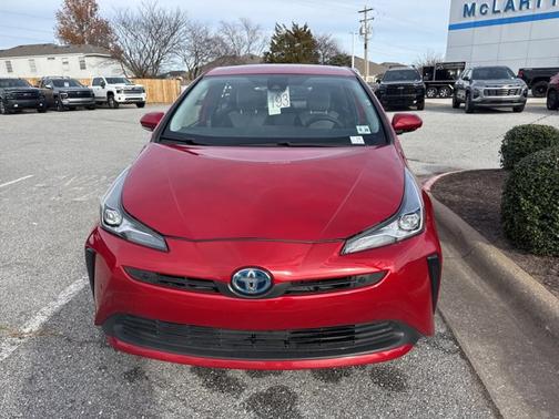 2022 Toyota Prius L Eco