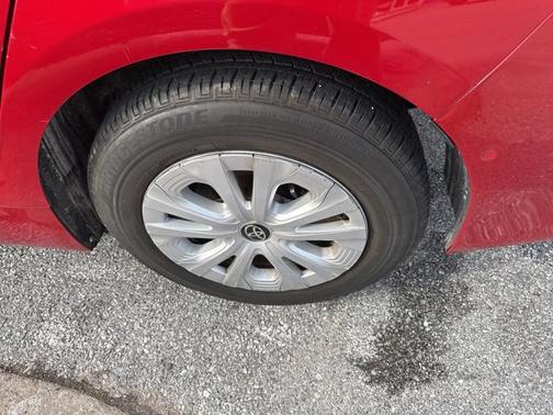 2022 Toyota Prius L Eco