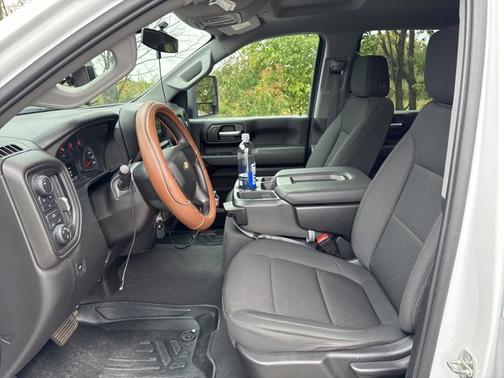 2023 Chevrolet Silverado 2500 Custom