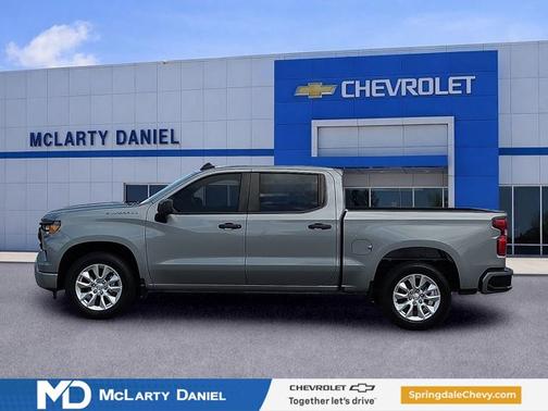 Sterling Gray Metallic 2023 Chevrolet Silverado 1500 Custom
