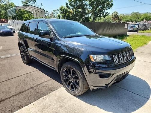 2020 Jeep Grand Cherokee Altitude