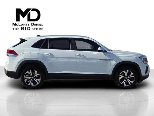 2024 Volkswagen Atlas Cross Sport 2.0T SE