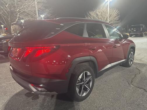 2025 Hyundai TUCSON SEL