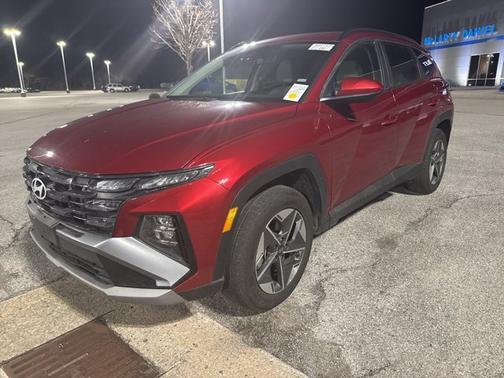 2025 Hyundai TUCSON SEL