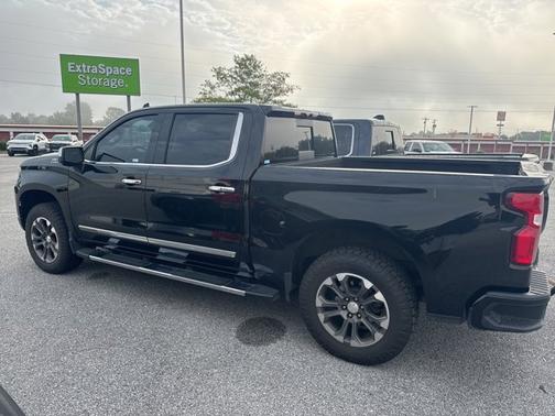 2022 Chevrolet Silverado 1500 High Country