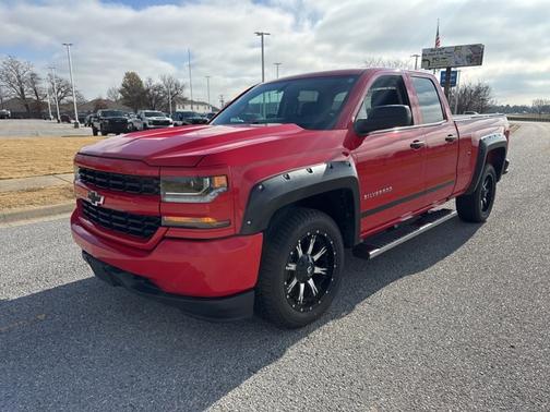 2017 Chevrolet Silverado 1500 Custom
