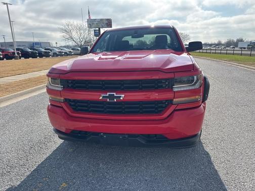 2017 Chevrolet Silverado 1500 Custom