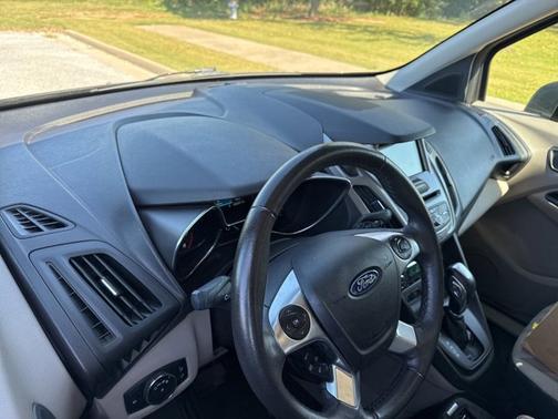 2018 Ford Transit Connect XLT