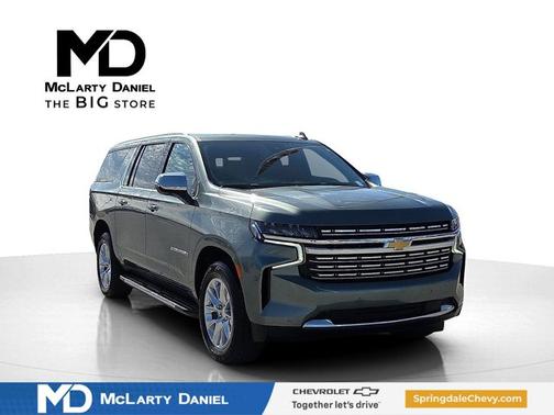 Silver Sage Metallic 2023 Chevrolet Suburban Premier SUV