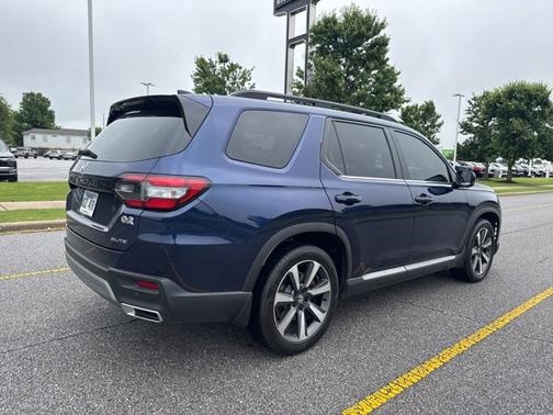 Obsidian Blue Pearl 2024 Honda Pilot Elite