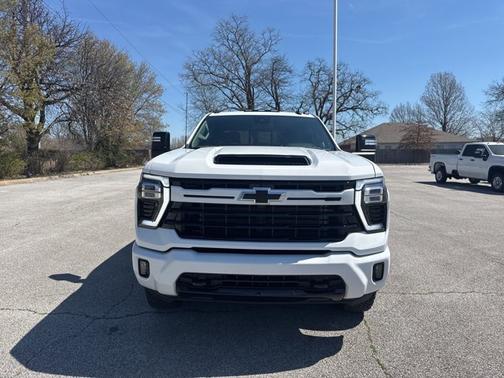 Summit White 2024 Chevrolet Silverado 2500 LT