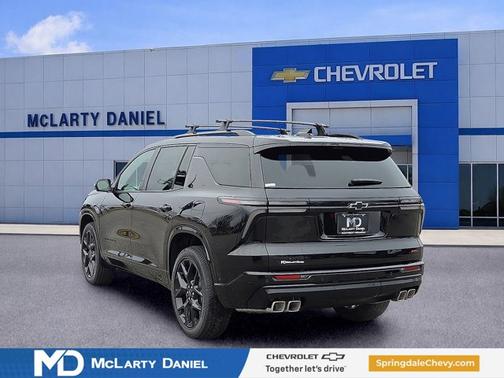 Mosaic Black Metallic 2026 Chevrolet Traverse FWD RS
