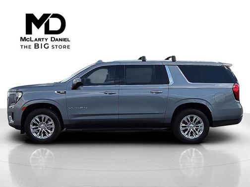 2022 GMC Yukon XL SLE
