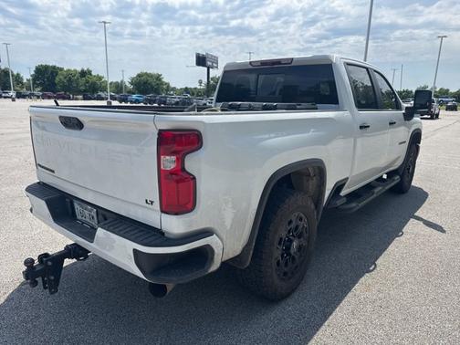 Summit White 2024 Chevrolet Silverado 2500 LT