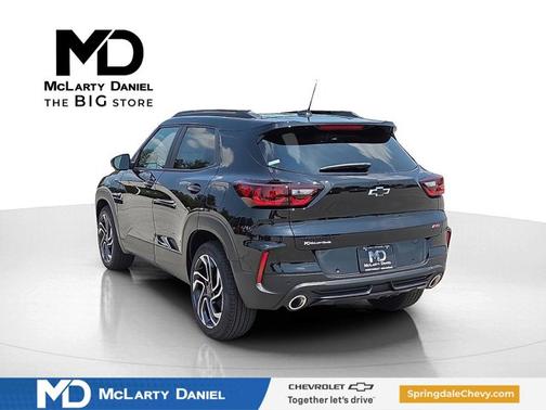 Mosaic Black Metallic 2026 Chevrolet Trailblazer RS