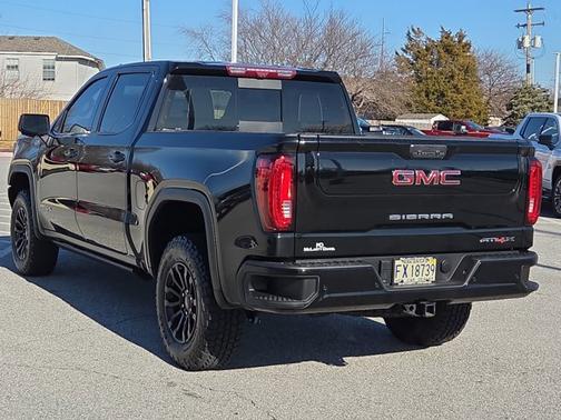 2023 GMC Sierra 1500 AT4X