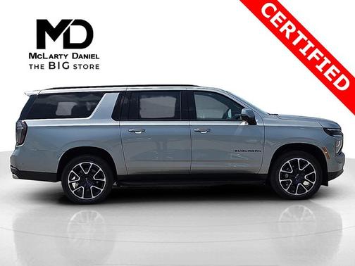 2025 Chevrolet Suburban RST