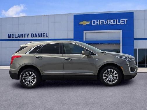 2017 Cadillac XT5 Luxury FWD