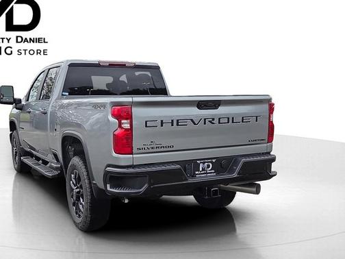 2026 Chevrolet Silverado 2500 Custom