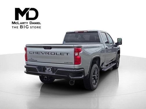 2026 Chevrolet Silverado 2500 Custom