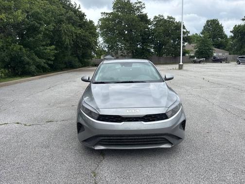 Steel Gray 2024 Kia Forte LXS