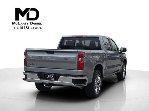 2026 Chevrolet Silverado 1500 1LT